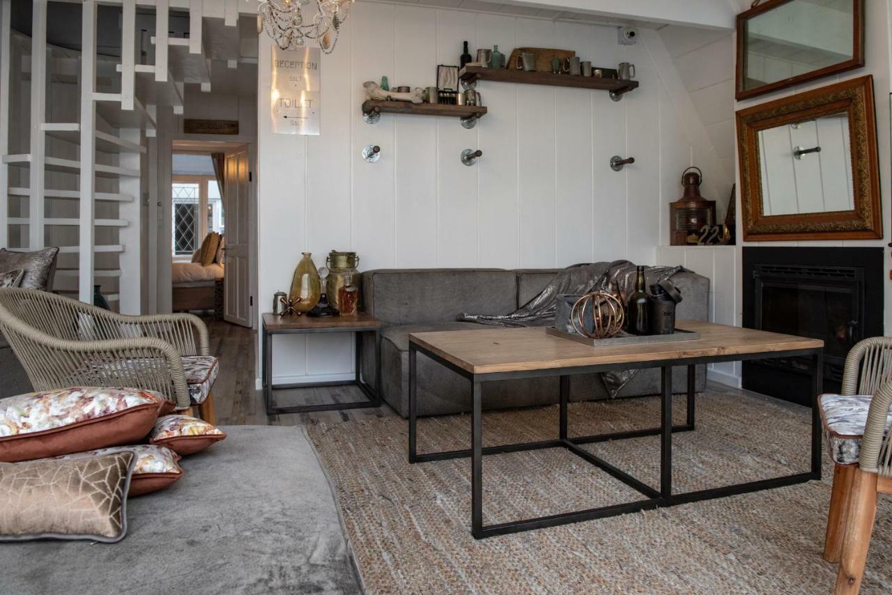 Salt Boutique Guesthouse (Adults Only) Bloubergstrand Dış mekan fotoğraf